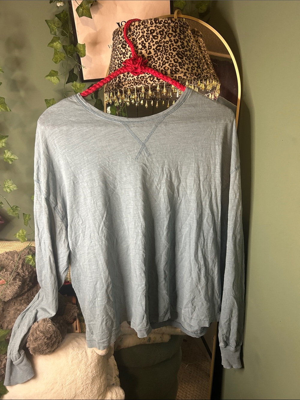 Universal Thread Light Blue Crewneck Pullover
